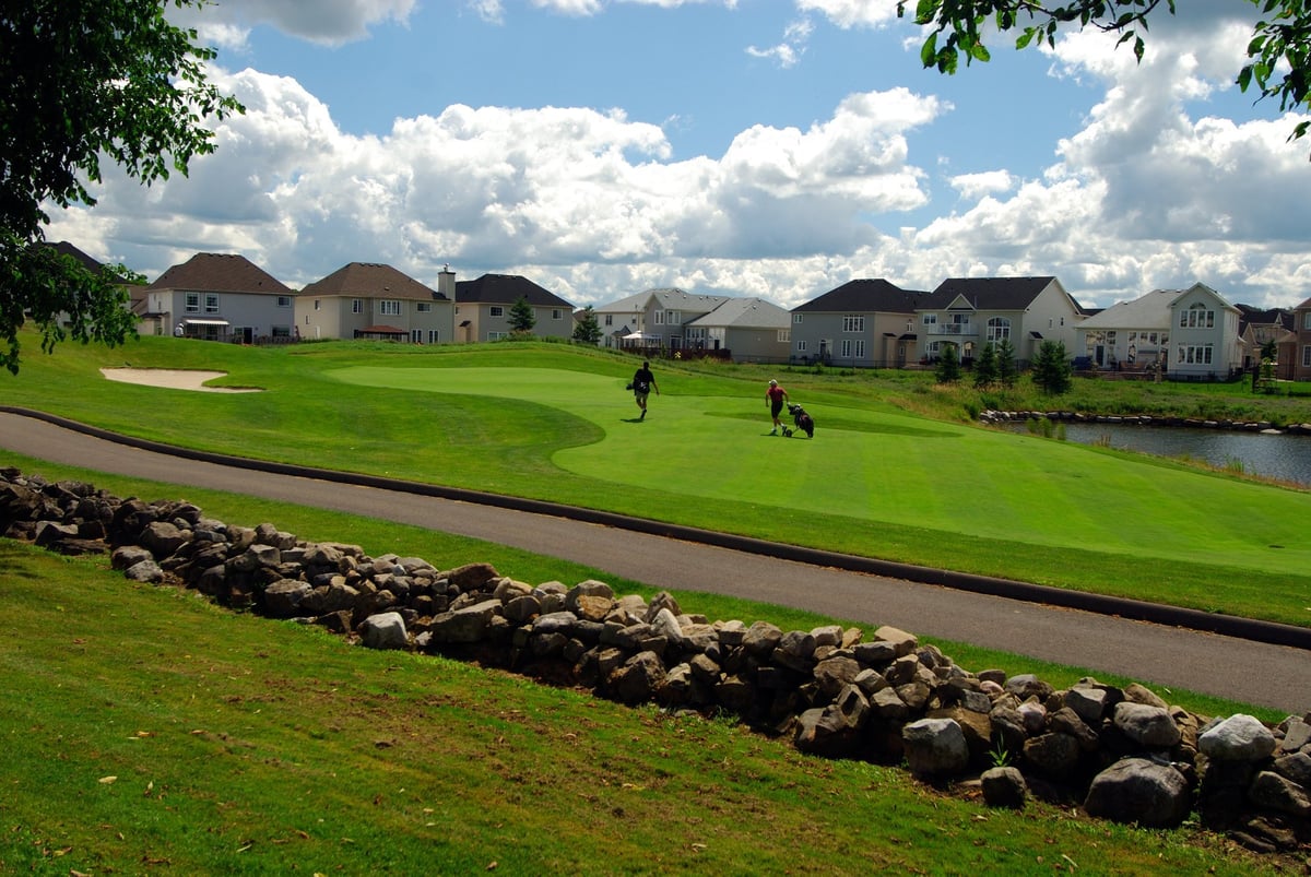 Amberwood golf course community neighbourhood in Stittsville Ottawa